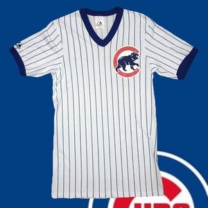 Chicago Cubs Pinstriped Shirt!🔥